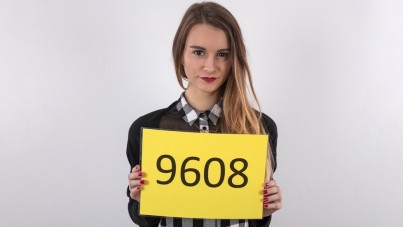 Adela, Casting – Adela