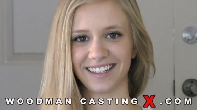 Amateur Girl From Usa Tries Herself In Porn – Rachel James